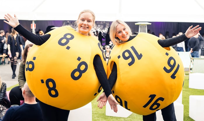 __web2-VeikkausFestarit2025©hennihyvarinen2E1A3374-1